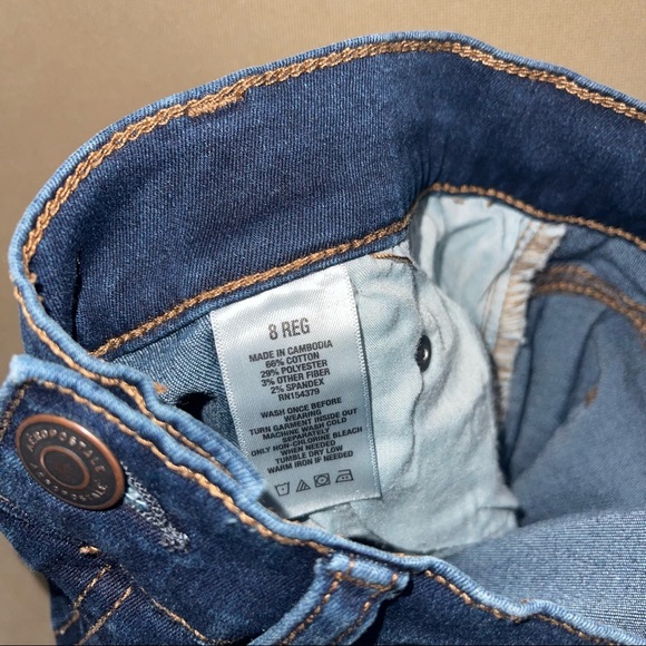 Aero Blue Jeans - Picture 3 of 3